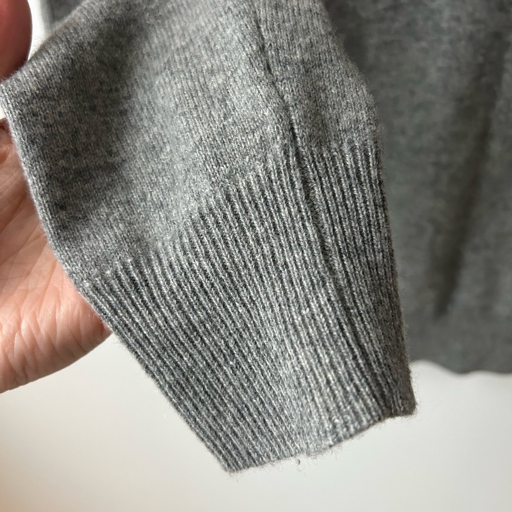 Zara v neck cashmere sweater grey - Picture 5 of 9
